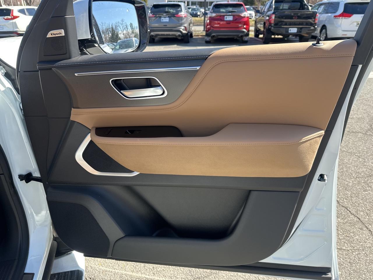 2025 INFINITI QX80 LUXE Chantilly VA