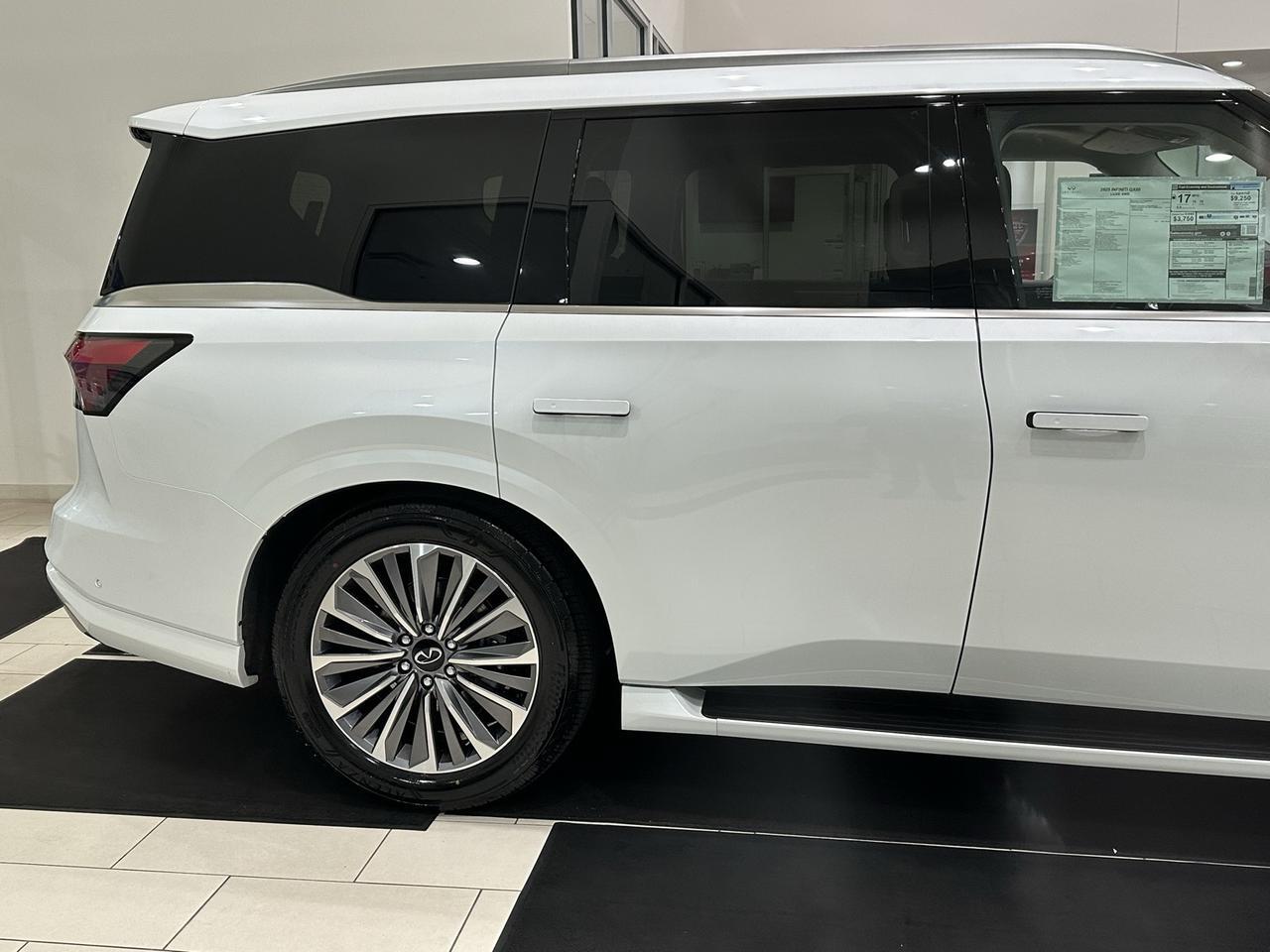 2025 INFINITI QX80 LUXE Annapolis MD