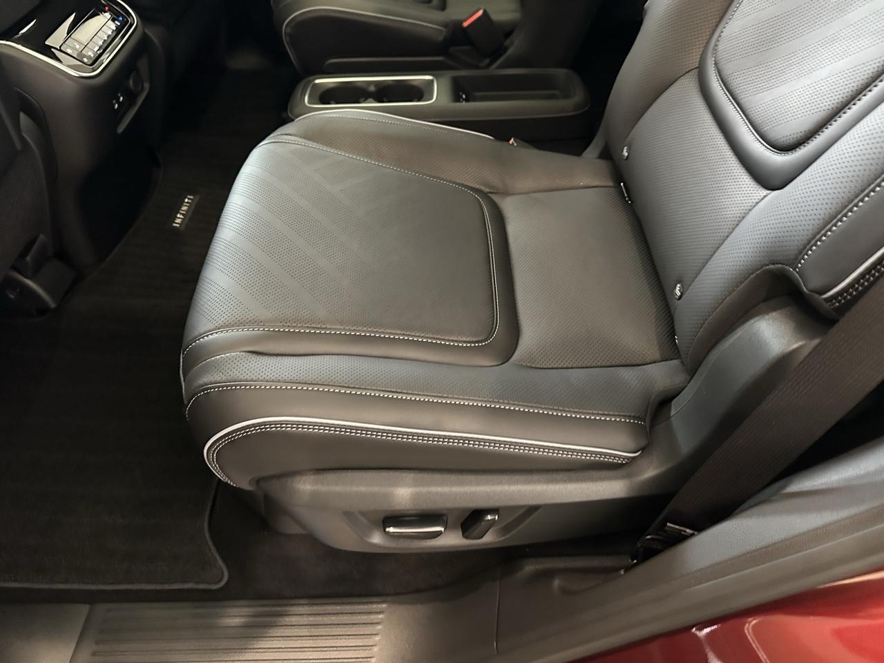 2025 INFINITI QX80 LUXE Annapolis MD