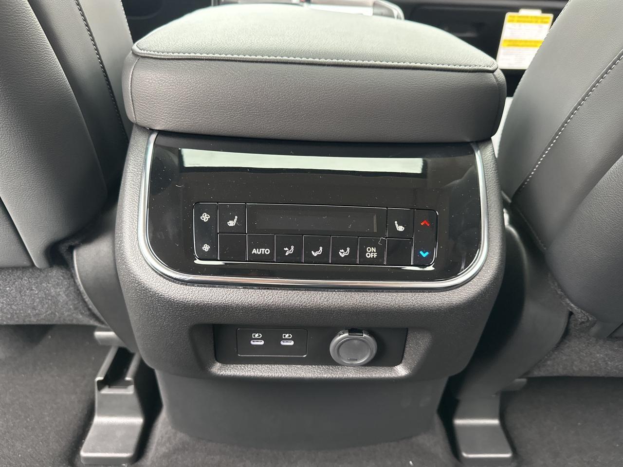 2025 INFINITI QX80 PURE Chantilly VA