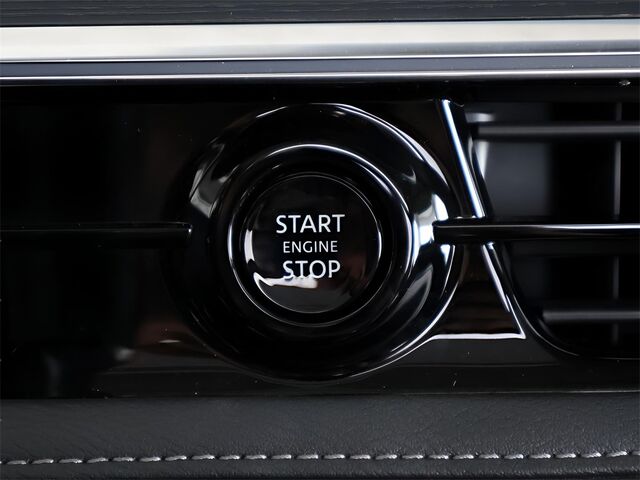 2025 INFINITI QX80 SENSORY Merriam KS