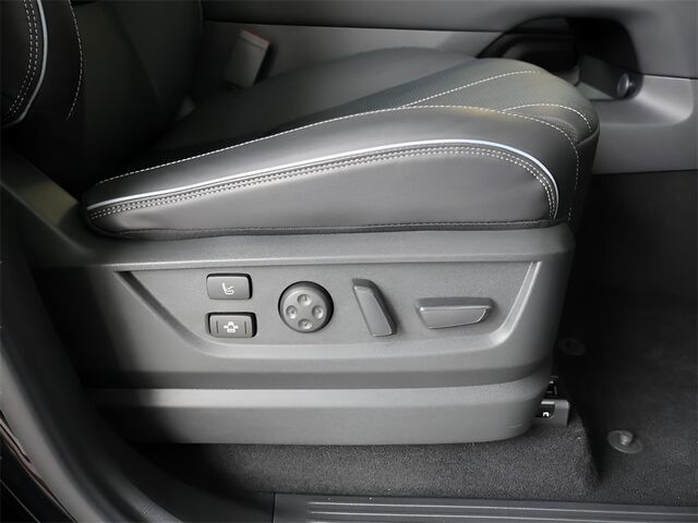 2025 INFINITI QX80 SENSORY Merriam KS