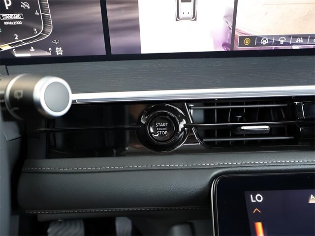 2025 INFINITI QX80 SENSORY Merriam KS