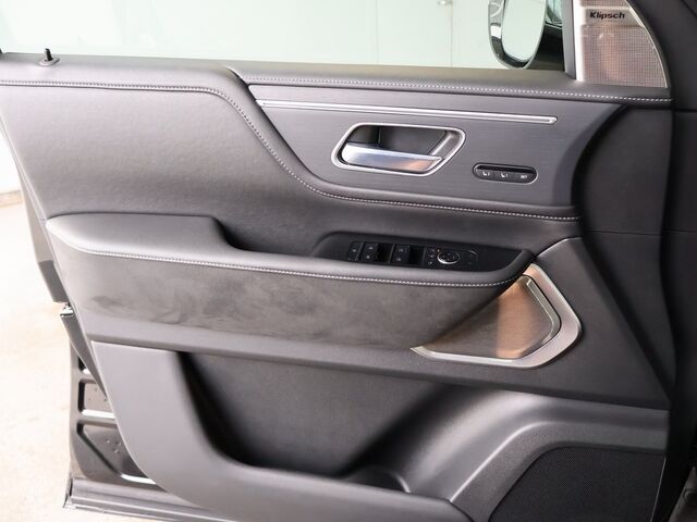 2025 INFINITI QX80 SENSORY Merriam KS