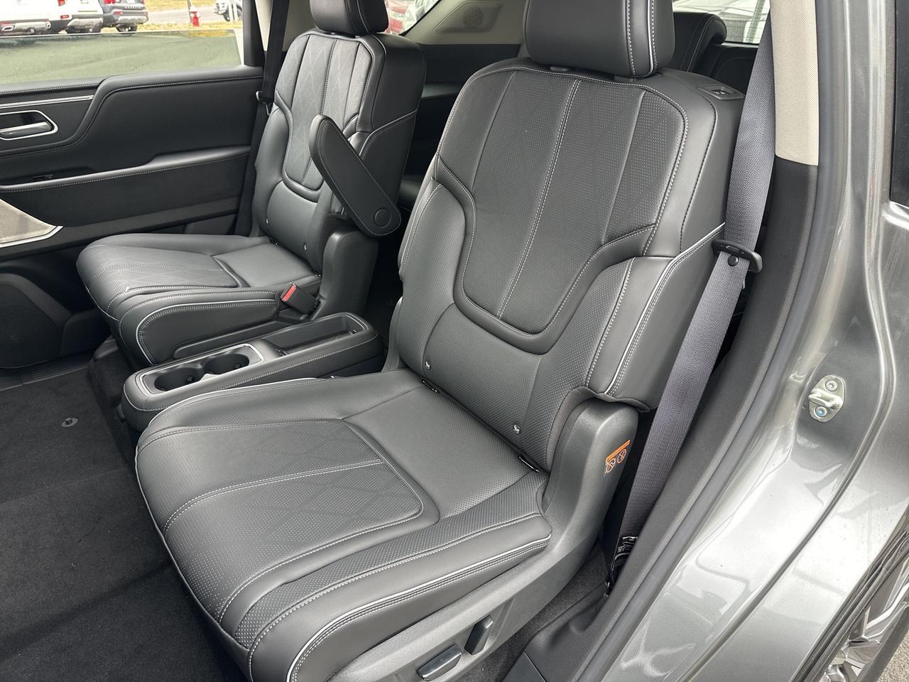 2025 INFINITI QX80 SENSORY Chantilly VA