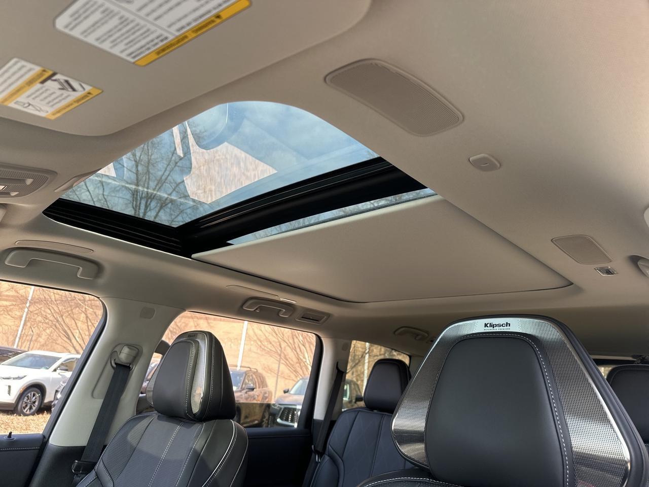 2025 INFINITI QX80 SENSORY Chantilly VA