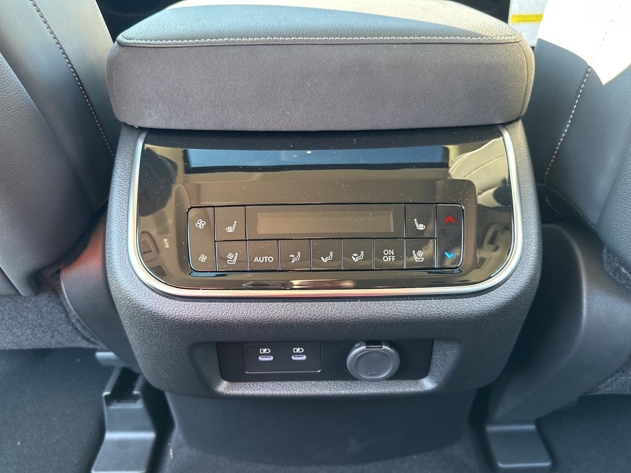 2025 INFINITI QX80 SENSORY Chantilly VA