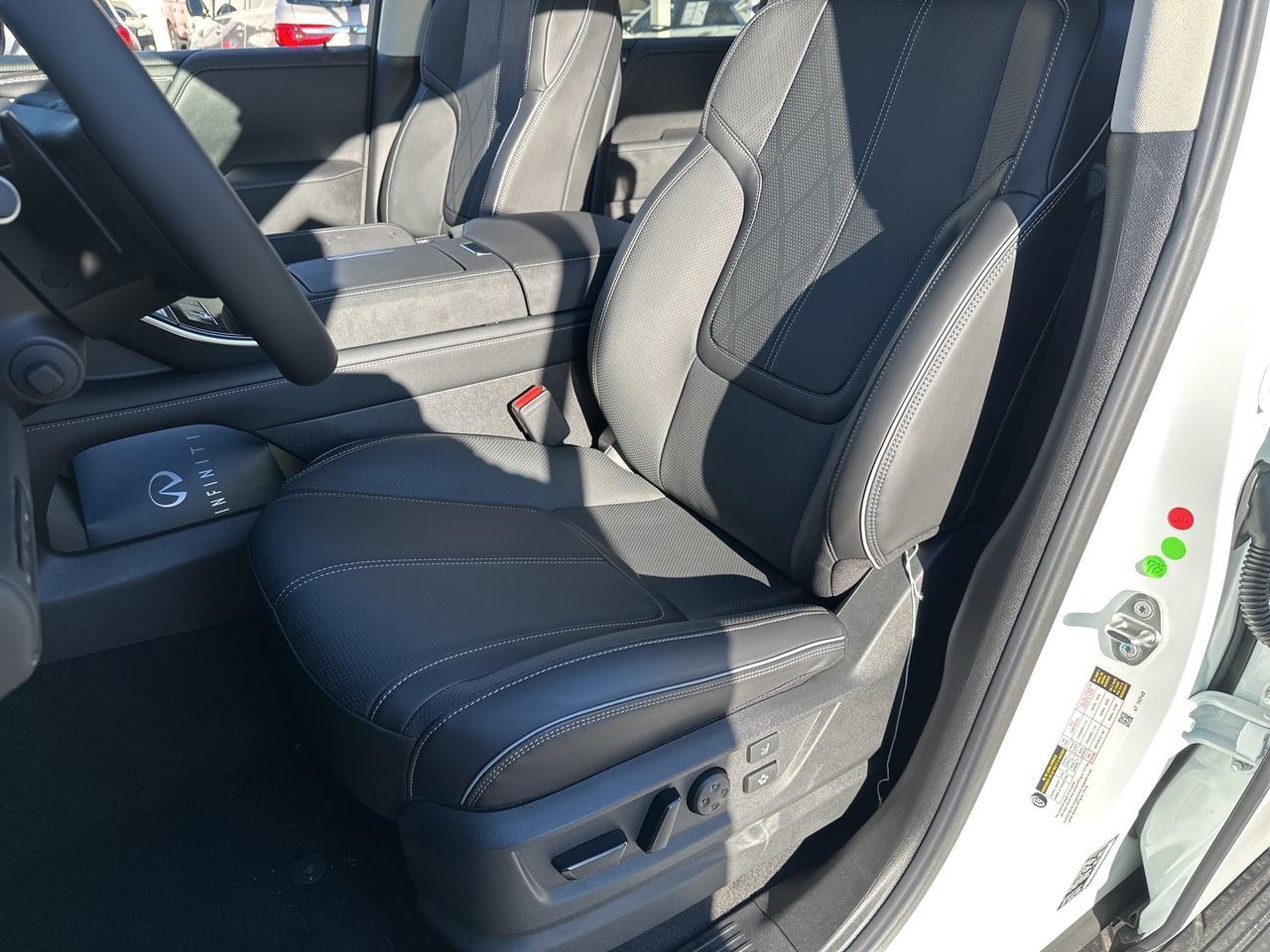 2025 INFINITI QX80 SENSORY Chantilly VA