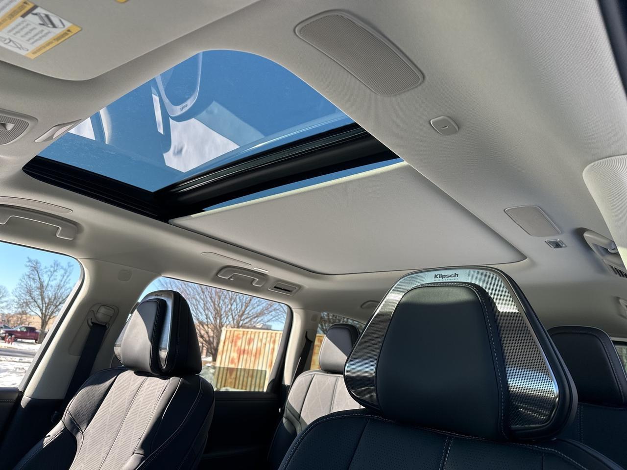 2025 INFINITI QX80 SENSORY Chantilly VA