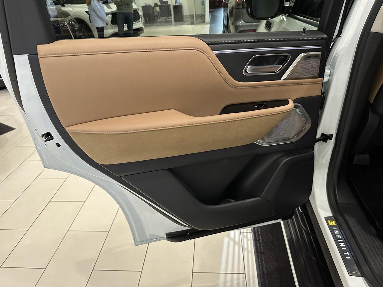 2025 INFINITI QX80 SENSORY Annapolis MD