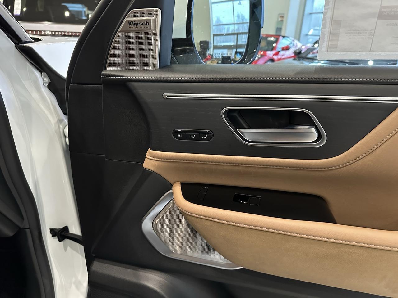 2025 INFINITI QX80 SENSORY Annapolis MD