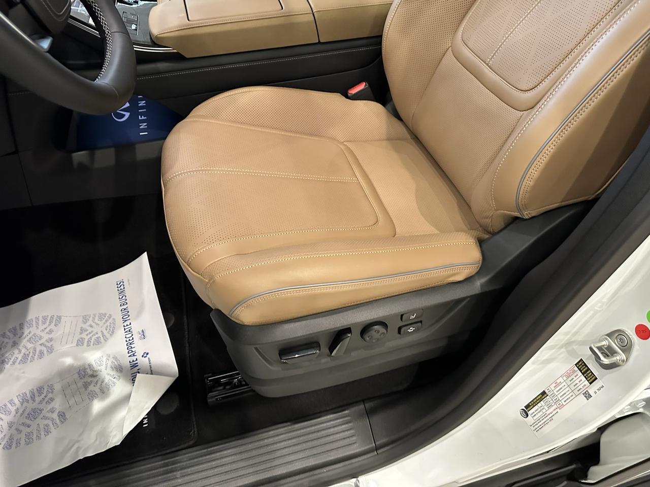 2025 INFINITI QX80 SENSORY Annapolis MD