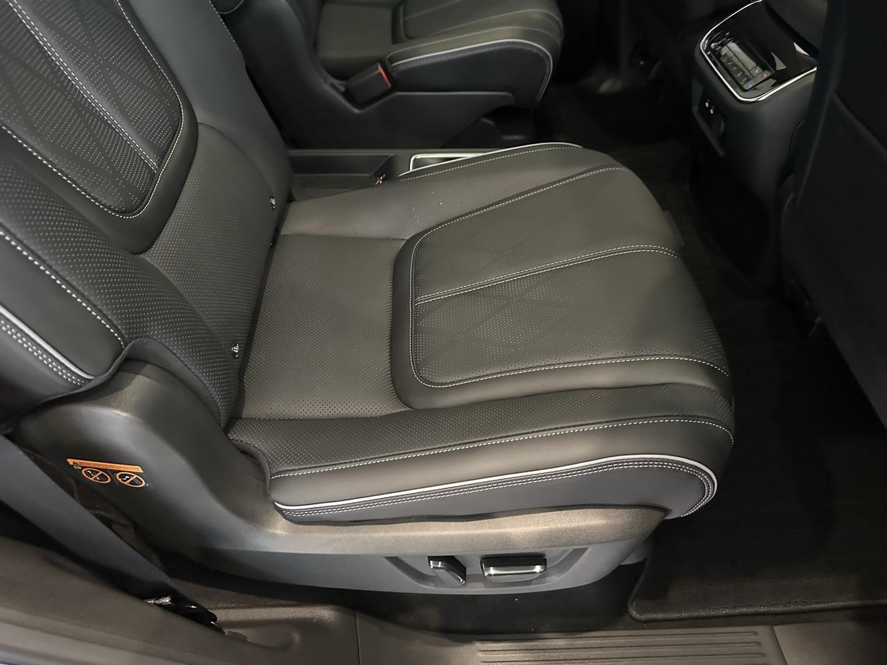 2025 INFINITI QX80 SENSORY Annapolis MD