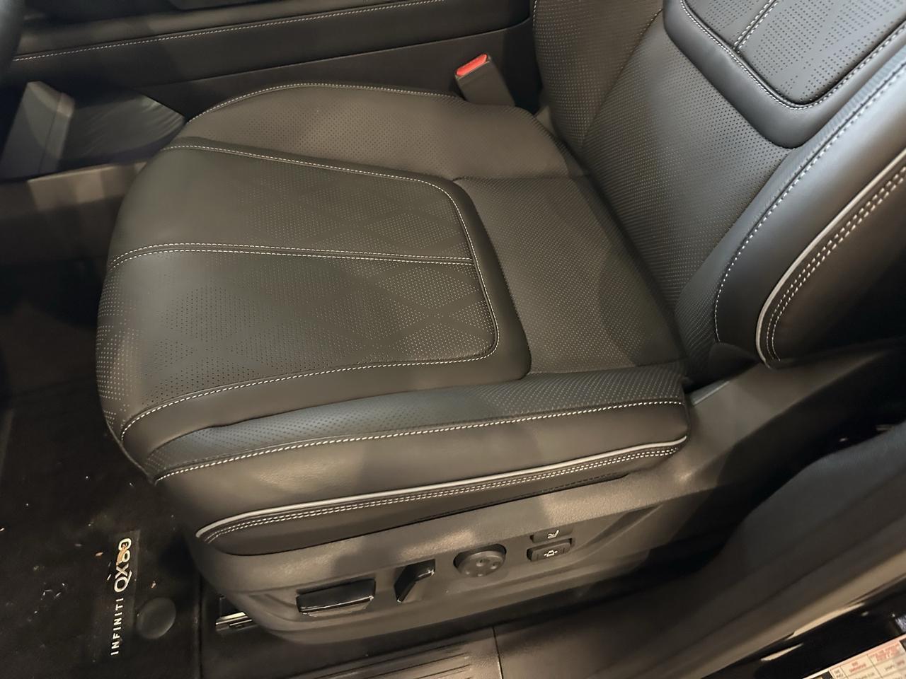 2025 INFINITI QX80 SENSORY Annapolis MD