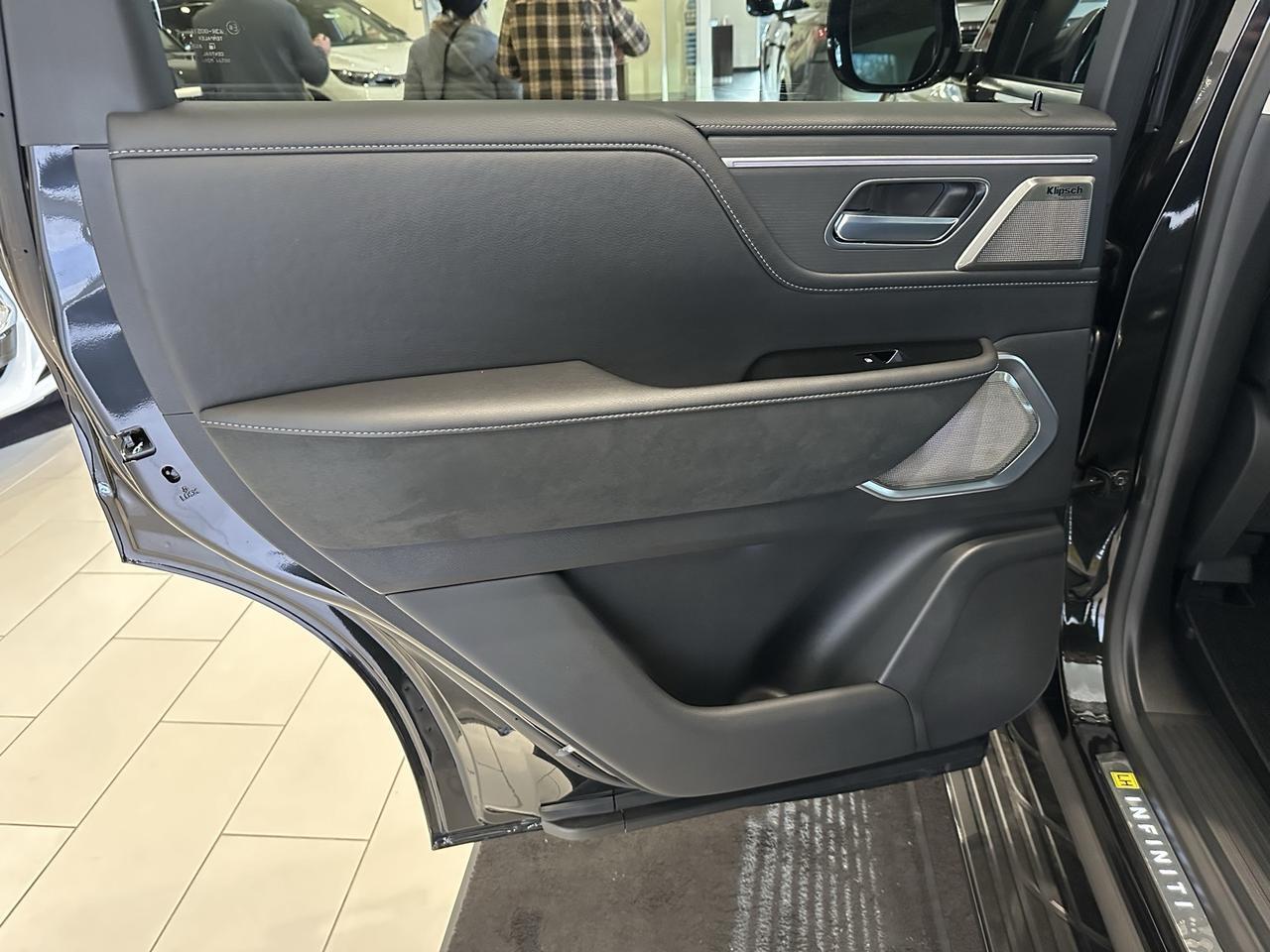 2025 INFINITI QX80 SENSORY Annapolis MD