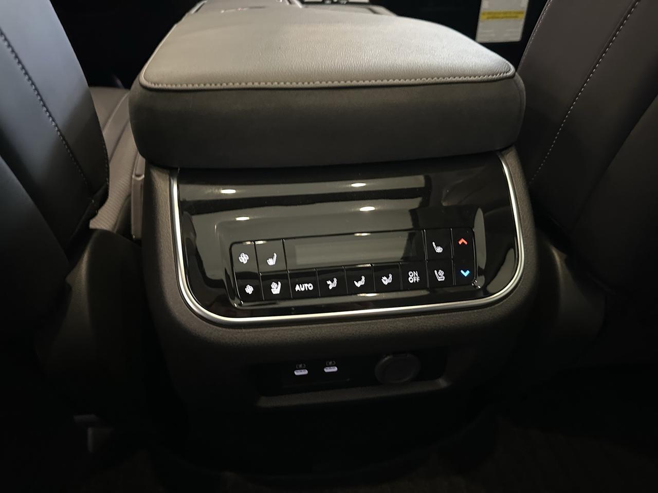 2025 INFINITI QX80 SENSORY Annapolis MD