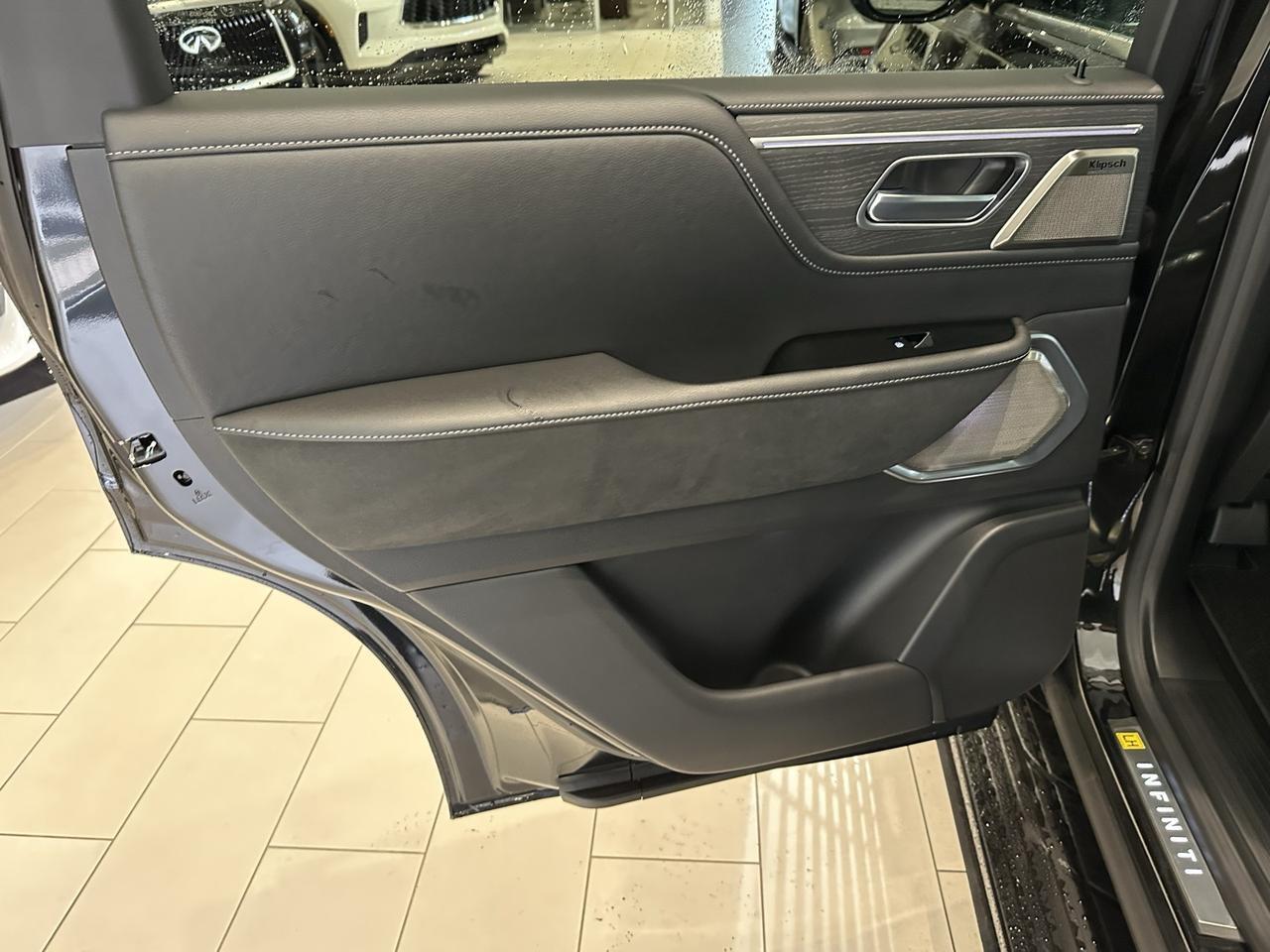 2025 INFINITI QX80 SENSORY Annapolis MD