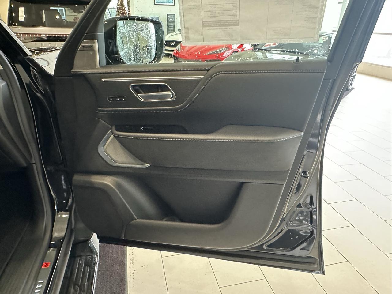 2025 INFINITI QX80 SENSORY Annapolis MD