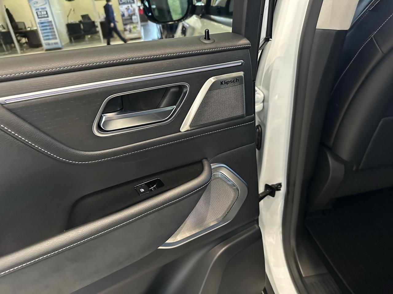 2025 INFINITI QX80 SENSORY Annapolis MD