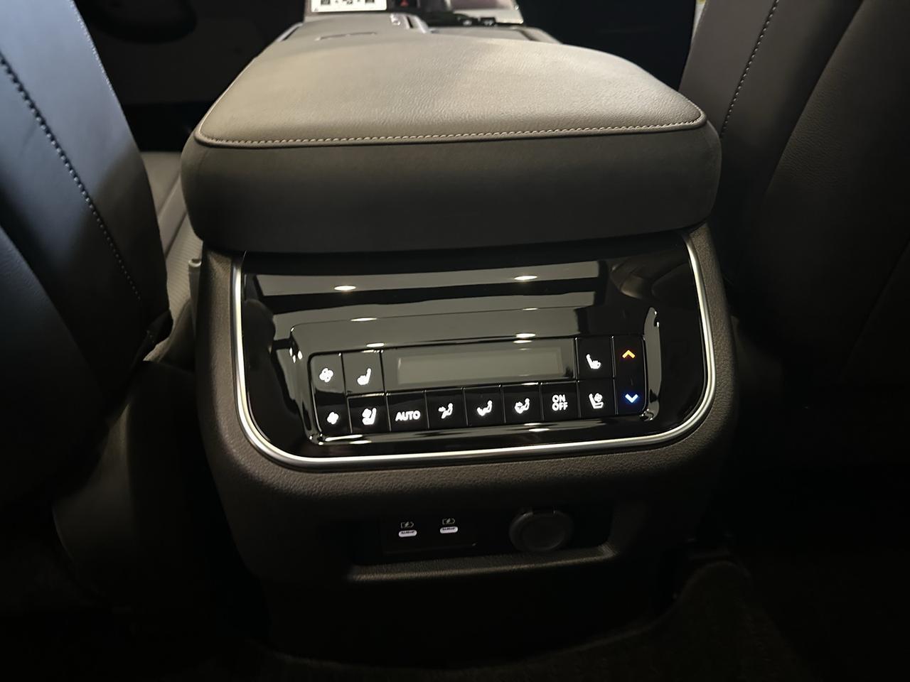 2025 INFINITI QX80 SENSORY Annapolis MD