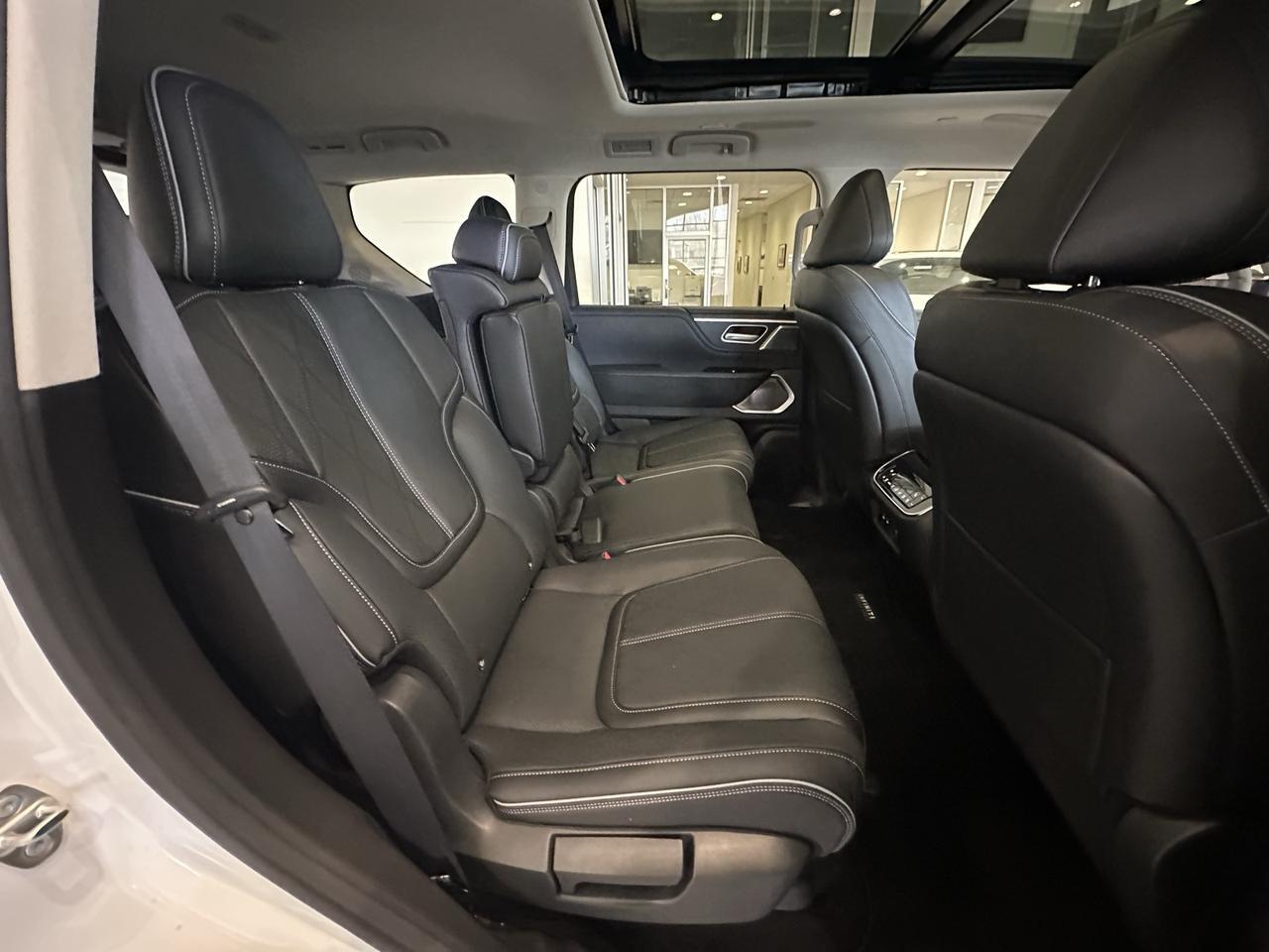 2025 INFINITI QX80 SENSORY Annapolis MD