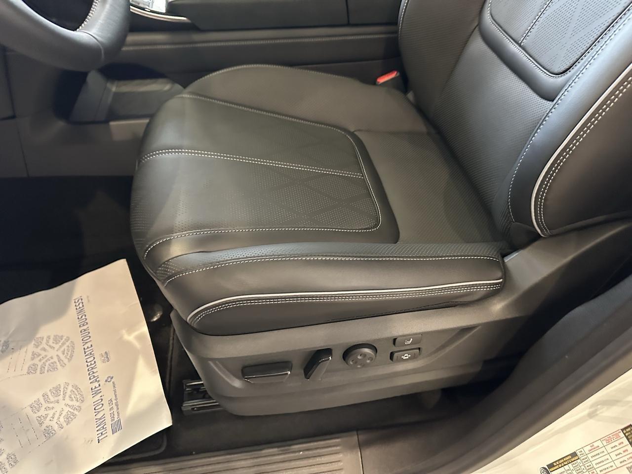 2025 INFINITI QX80 SENSORY Annapolis MD