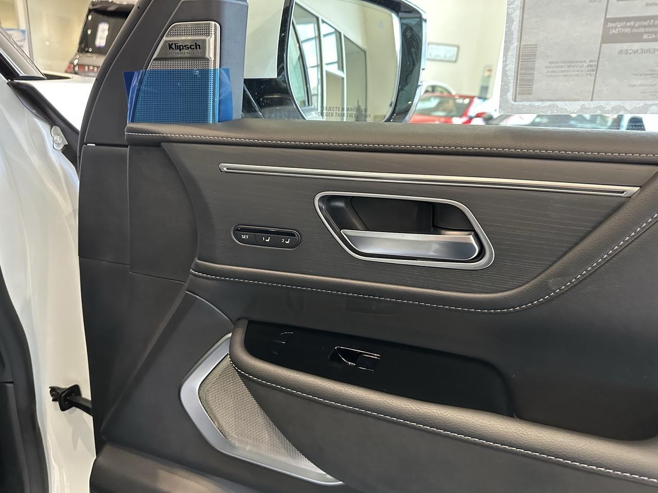 2025 INFINITI QX80 SENSORY Annapolis MD