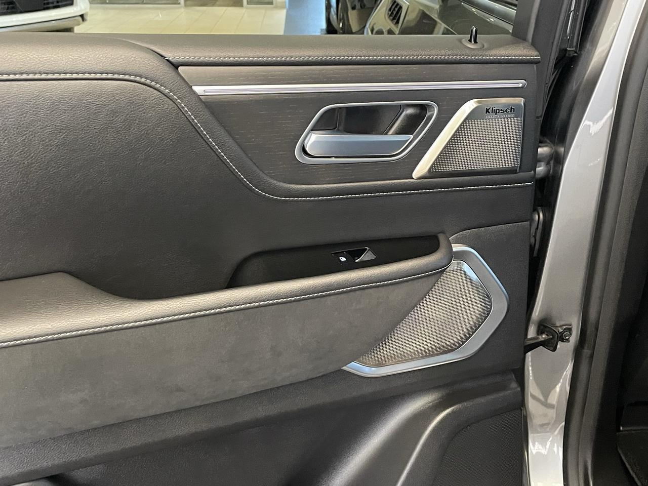 2025 INFINITI QX80 SENSORY Annapolis MD