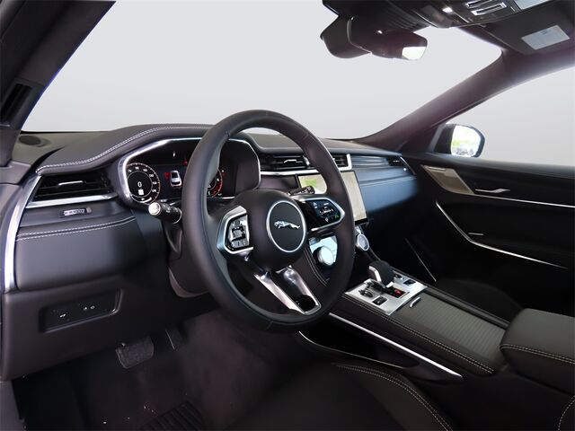 2025 Jaguar F-PACE P250 Merriam KS