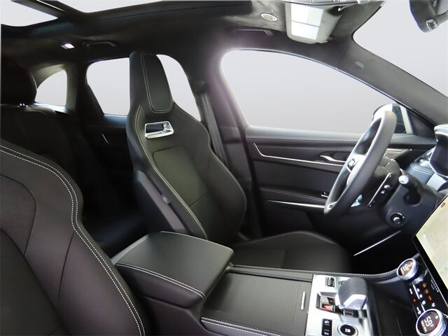 2025 Jaguar F-PACE P250 Merriam KS