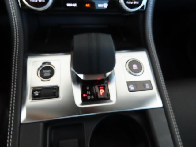 2025 Jaguar F-PACE P250 Merriam KS