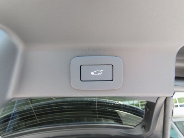 2025 Jaguar F-PACE P250 Merriam KS