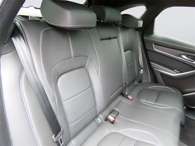 2025 Jaguar F-PACE P400 R-Dynamic S Merriam KS