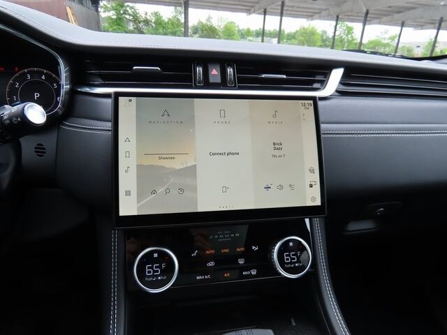 2025 Jaguar F-PACE P400 R-Dynamic S Merriam KS
