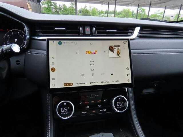 2025 Jaguar F-PACE P400 R-Dynamic S Merriam KS