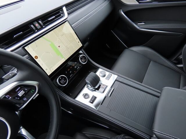 2025 Jaguar F-PACE P400 R-Dynamic S Merriam KS