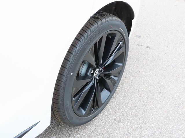 2025 Jaguar F-PACE P400 R-Dynamic S Merriam KS