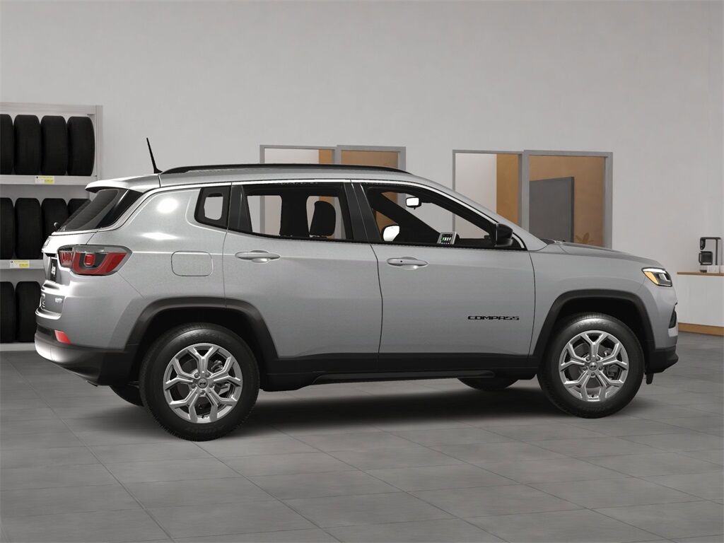 2025 Jeep Compass Latitude Kenosha WI