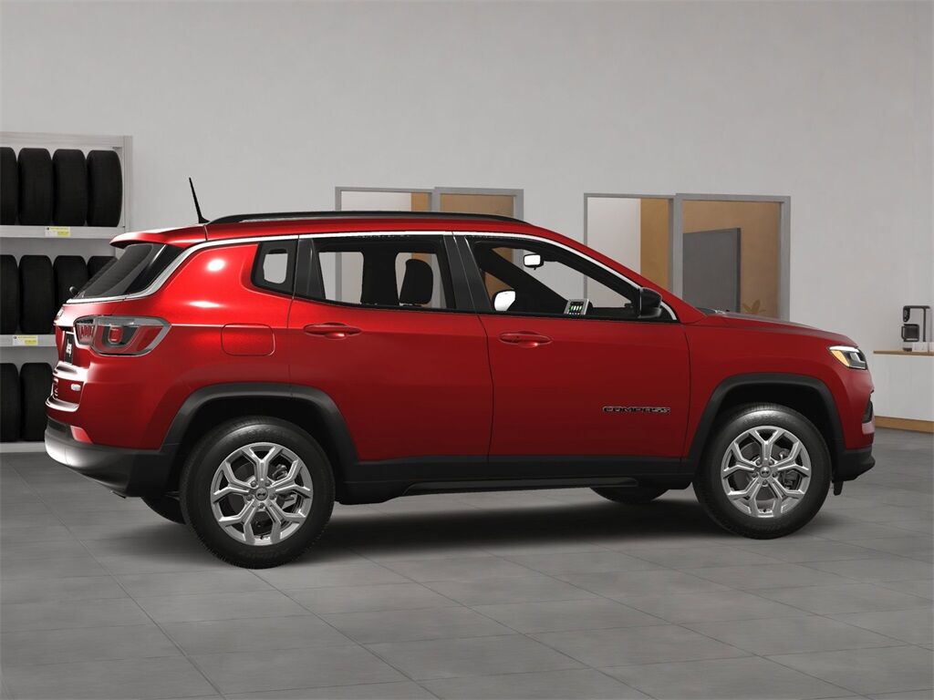 2025 Jeep Compass Latitude Kenosha WI
