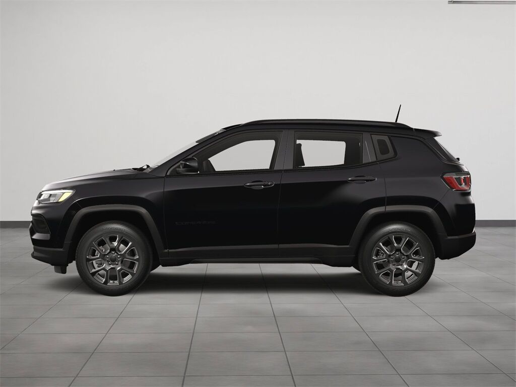 2025 Jeep Compass Latitude Kenosha WI