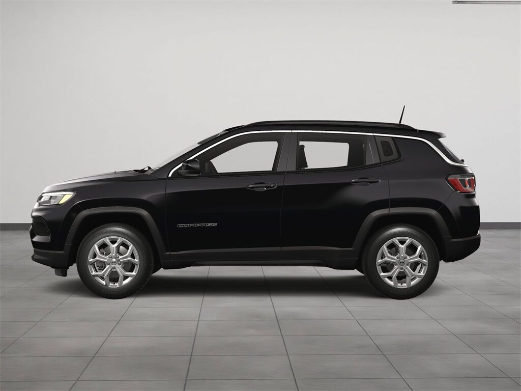 2025 Jeep Compass Latitude Kenosha WI