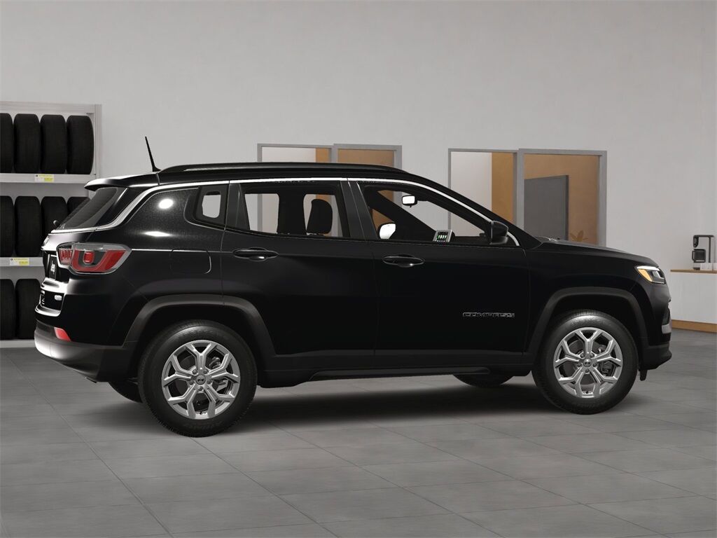 2025 Jeep Compass Latitude Kenosha WI