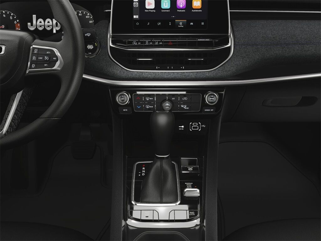 2025 Jeep Compass Latitude Kenosha WI