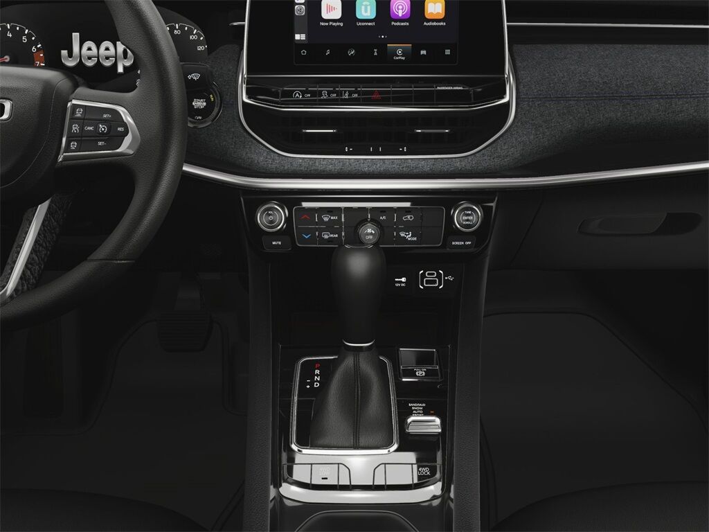 2025 Jeep Compass Latitude Racine WI