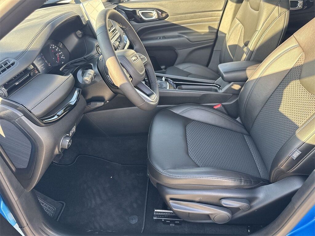 2025 Jeep Compass Latitude Quincy MA