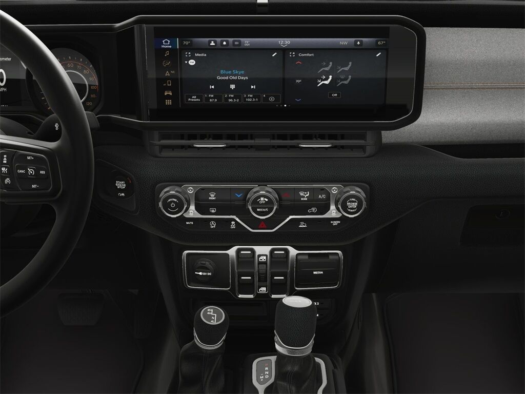 2025 Jeep Gladiator Nighthawk Kenosha WI