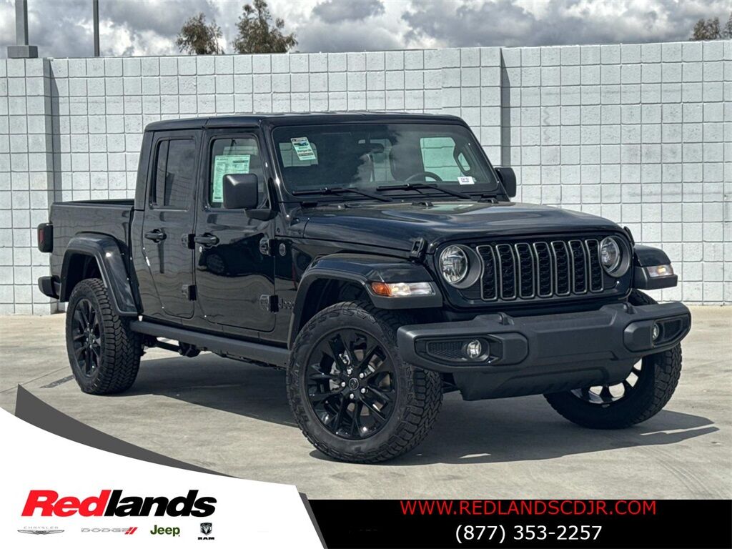 2025 Jeep Gladiator Nighthawk