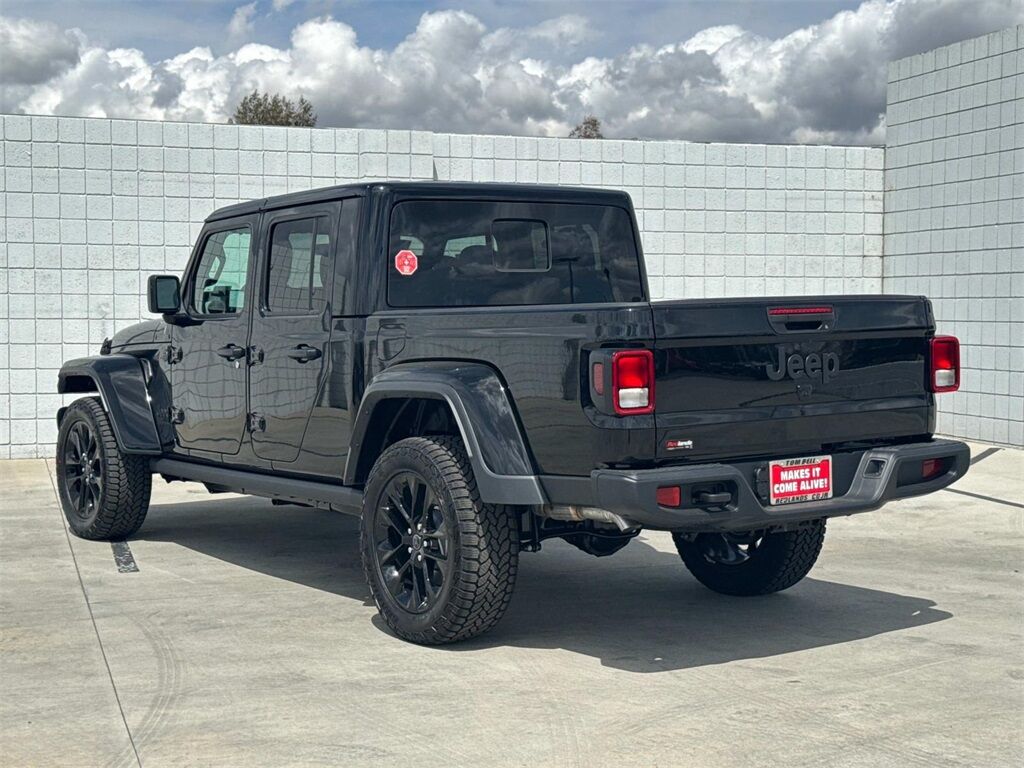 2025 Jeep Gladiator Nighthawk Quincy MA
