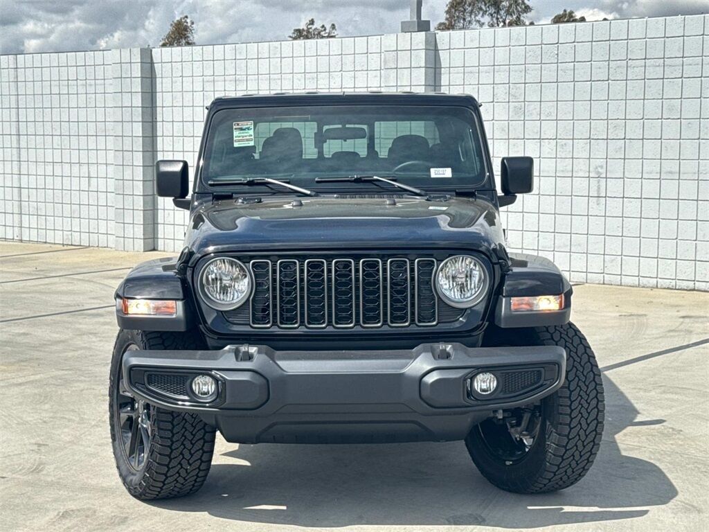 2025 Jeep Gladiator Nighthawk Quincy MA