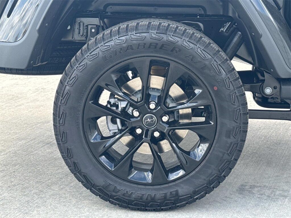 2025 Jeep Gladiator Nighthawk Quincy MA